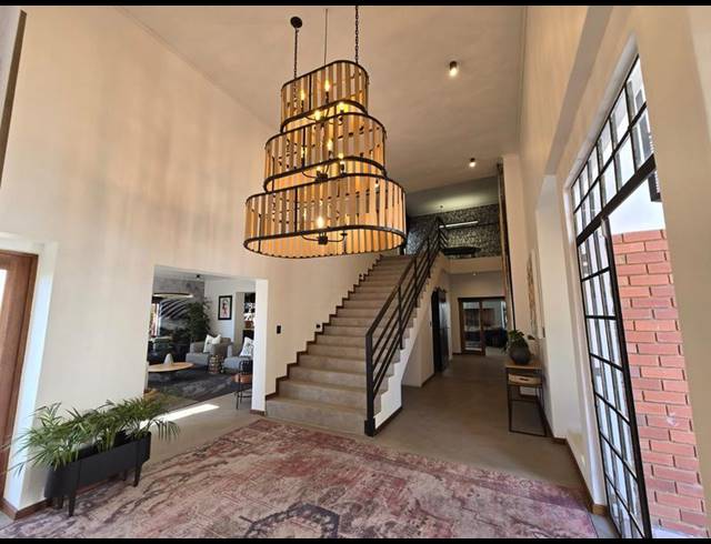 5 BEDROOM PROPERTY TO RENT IN WATERKLOOF